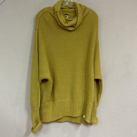 Free people Womans cowl neck tunic sweater oversized size XS - Picture 2 of 6